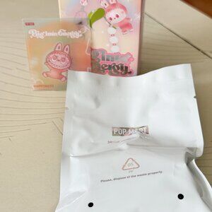 POP MART x The Monsters Labubu Big Into Energy Happiness Phone Charm NIB